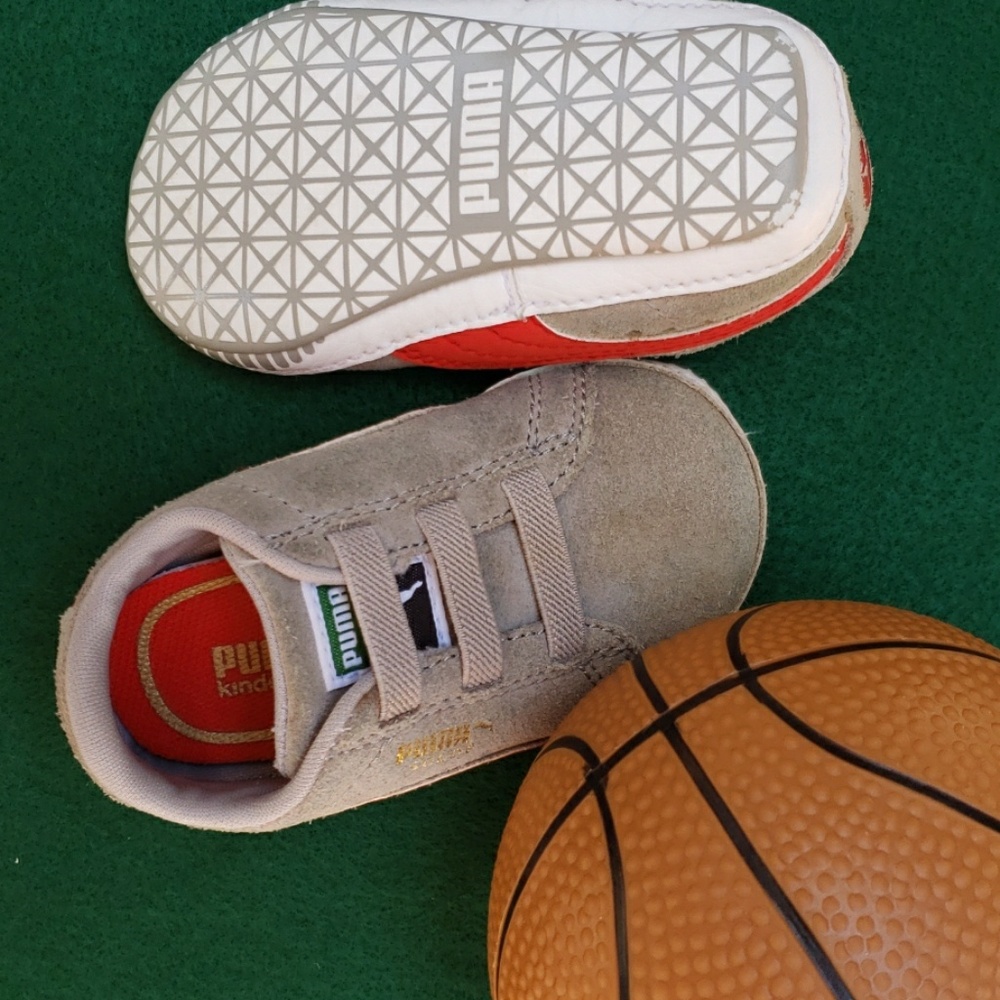 Puma sneakers
